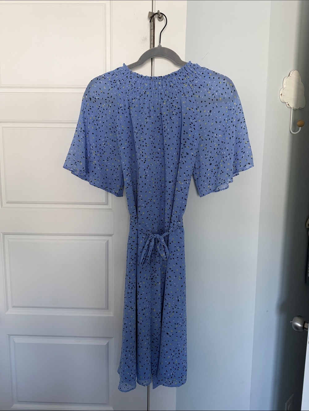 Ann Taylor Blue Flutter Sleeve Tie-Waist Dress - Sz Small
